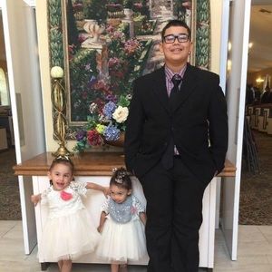 Meet your Posher, Aileen